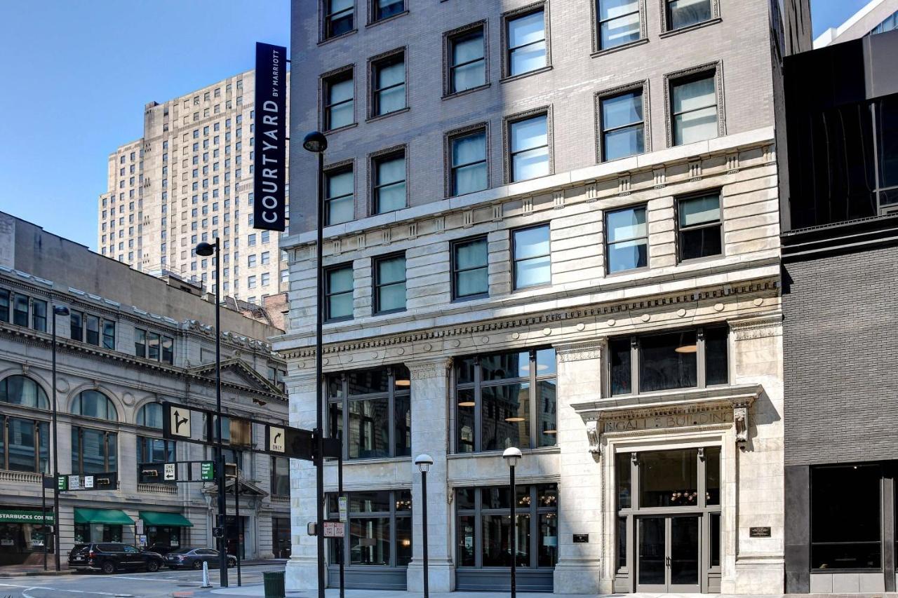 Courtyard By Marriott Cincinnati Downtown Exterior photo